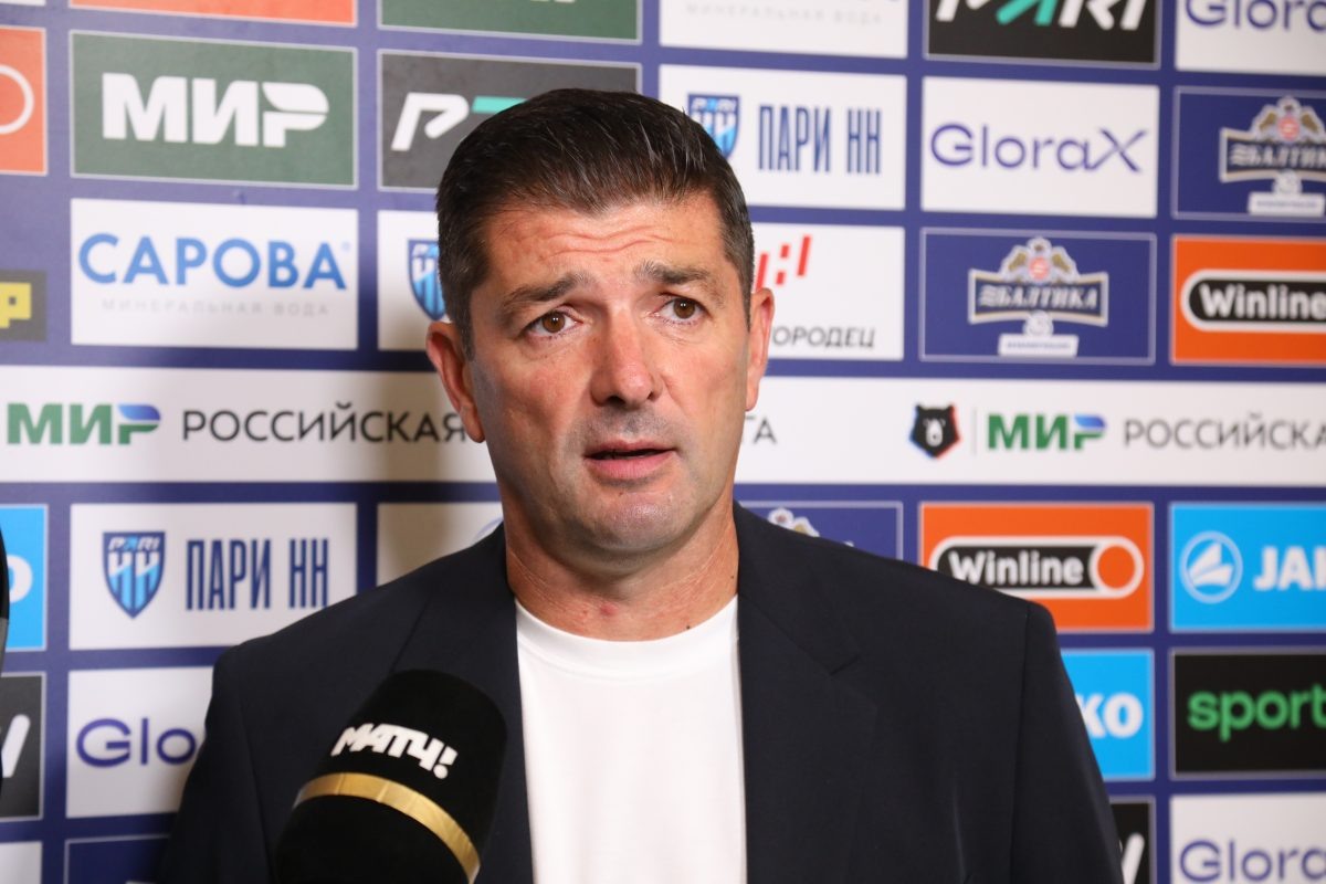    Франк Артига умеет ставить качественный комбинационный футбол