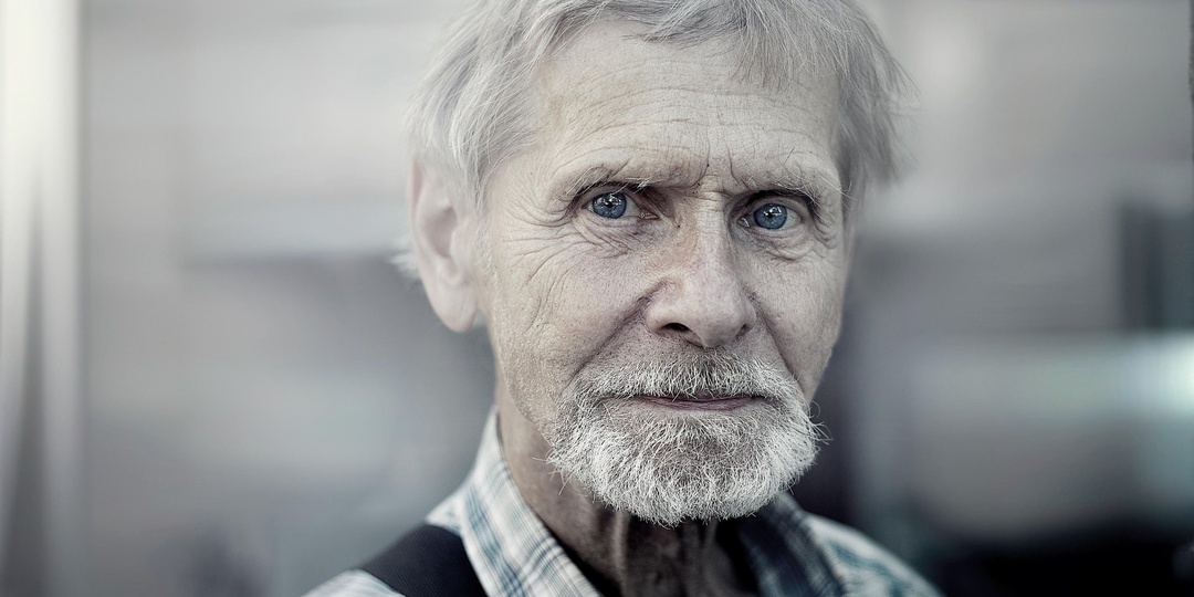 Почему с возрастом нужно поменьше общаться с людьми: поразительные слова долгожителя