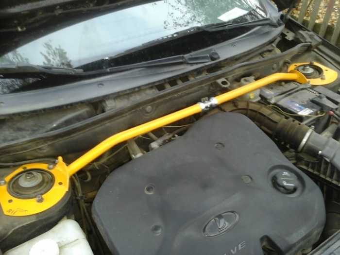 Один из видов распорок. /Фото: drive2.ru.