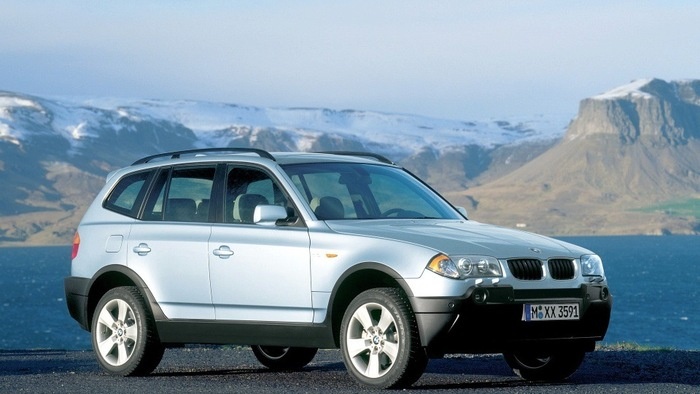 BMW X3 E83 имеет простые в эксплуатации моторы и надежную трансмиссию/ Фото: drive2.ru