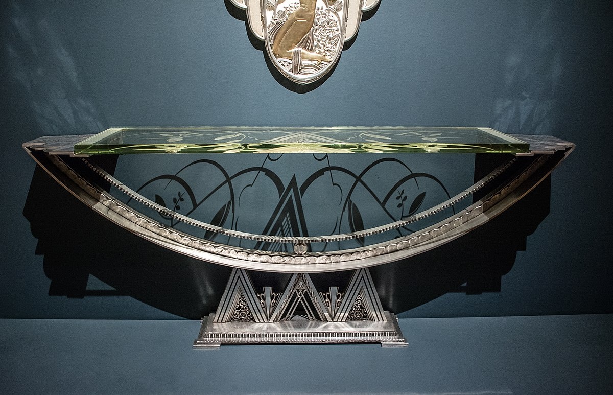 Кованый консольный стол, спроектированный Паулем Фехером