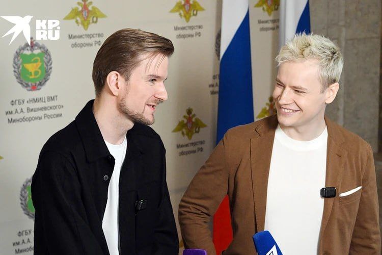 Никита Осин и его продюсер. Из интернета 