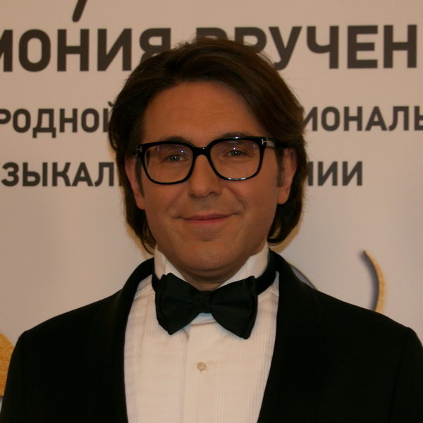     Андрей Малахов и «Слово пацана» стали триумфаторами премии ТЭФИ