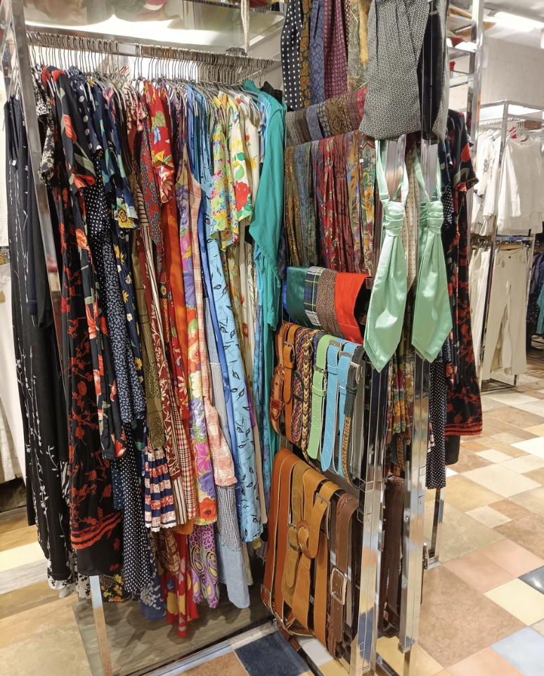 глаза разбегаются от красоты, примерила точно половину