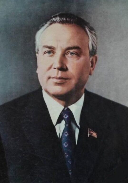 Григорий Васильевич Романов – лидер СССР в этом мире