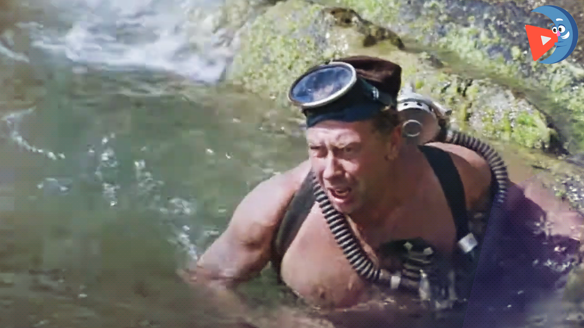 Лёлик в сердцах произносит "Идиот!" / "Бриллиантовая рука" (1968)