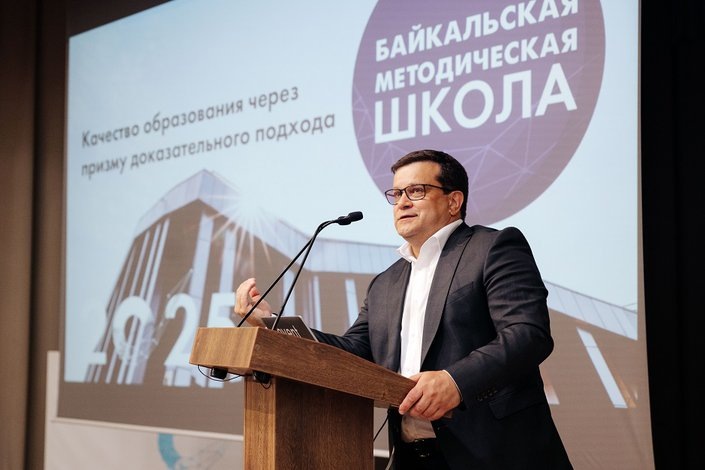    Максим Парфенов. Автор фото -- Артем Моисеев