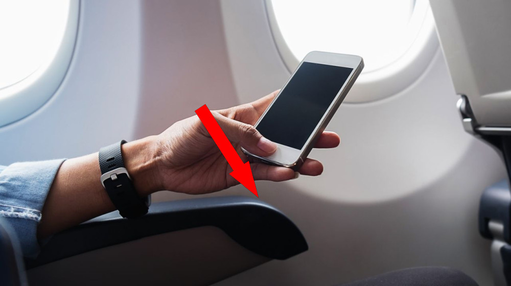    Выключать смартфон или авиарежим — что на самом деле экономит батарею и нервы