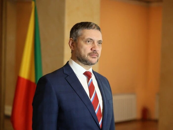 Губернатор Забайкалья Александр Осипов второй срок... наводит порядок / фото: пресс-служба правительства края