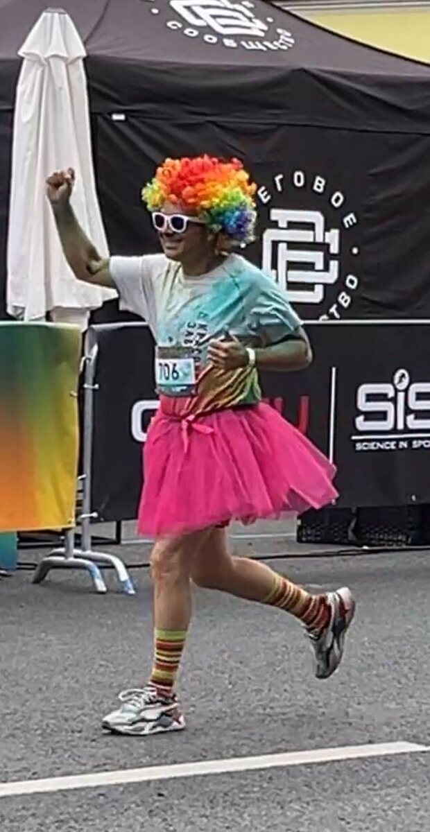 А вот и официальная символика ЛГБТ 