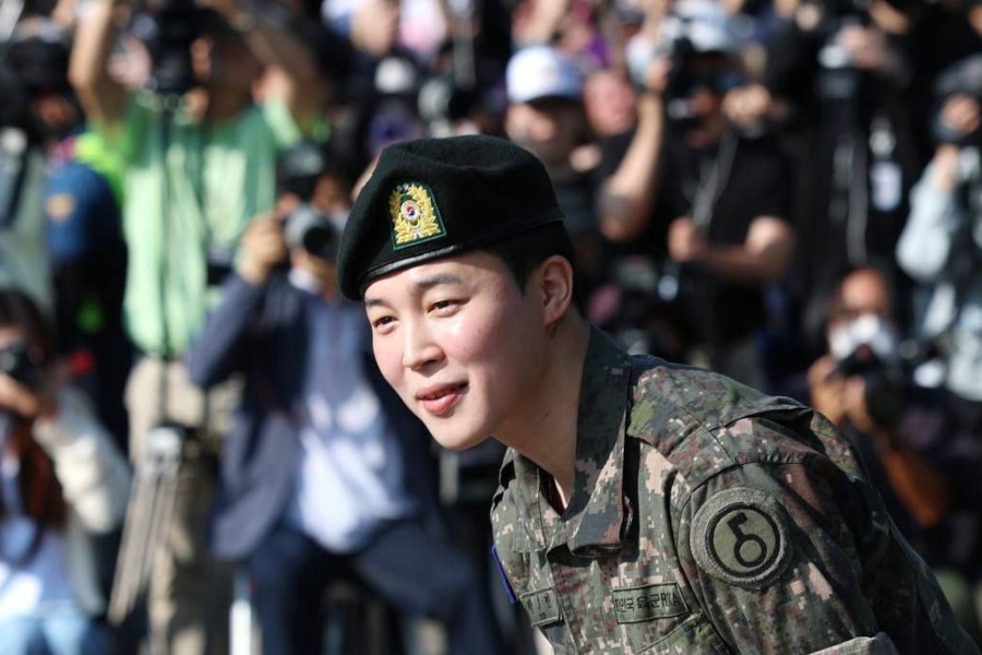 Чимин на церемонии демобилизации