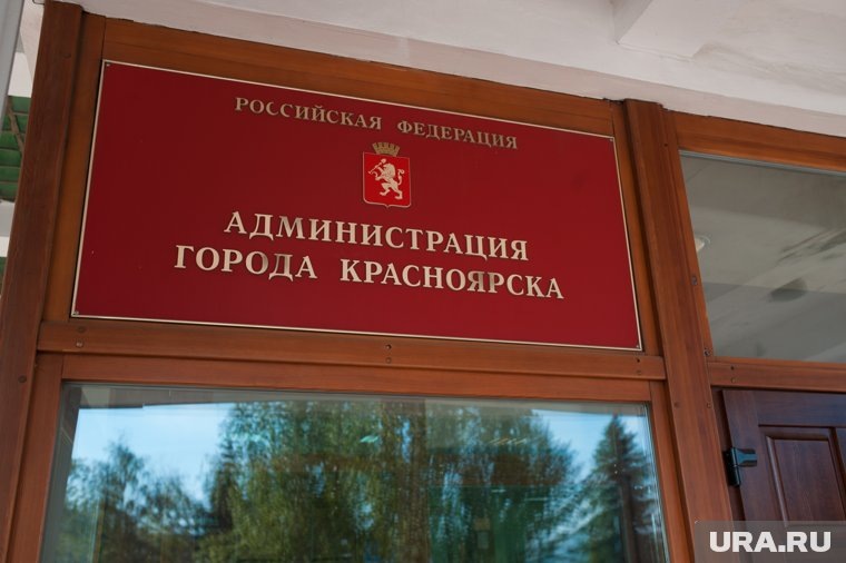 Шувалов сразу обозначил направления работ, которые должны быть выполнены в городе. Фото: Святослав Логинов © URA.RU