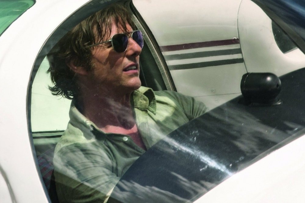    Актер Том Круз в фильме "Сделано в Америке"./kinopoisk.ru