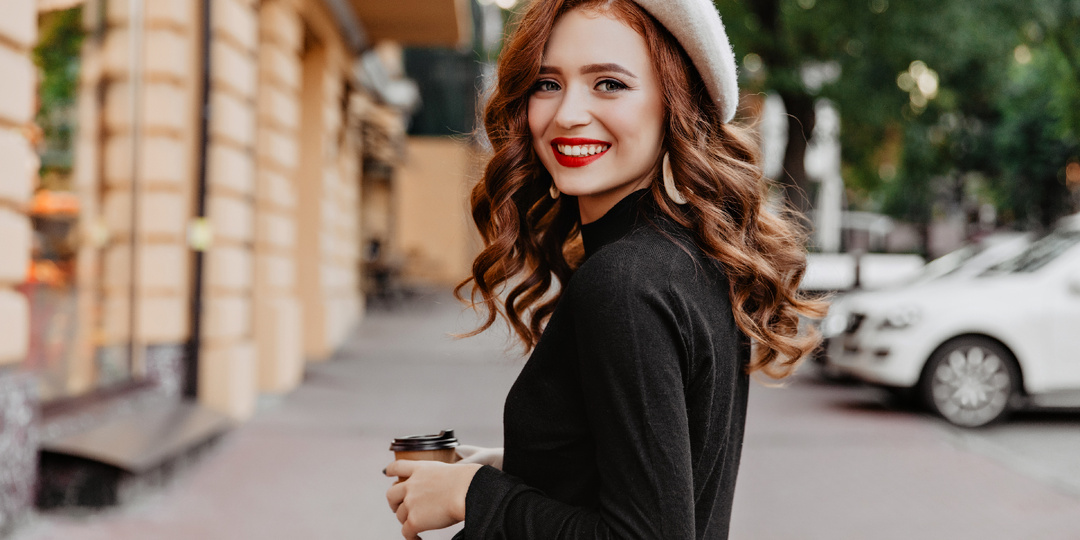 9 женских поступков, которые вызывают сильное влечение у мужчин без манипуляций и масок