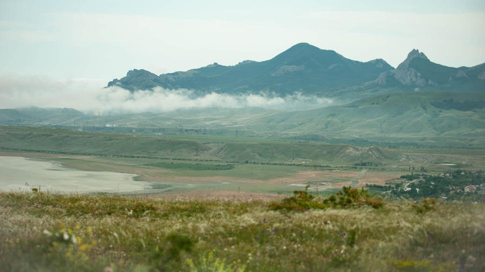 Вид Кара-Дага со стороны горы Климентьева под Коктебелем.📷Фото: Николай Аксенов