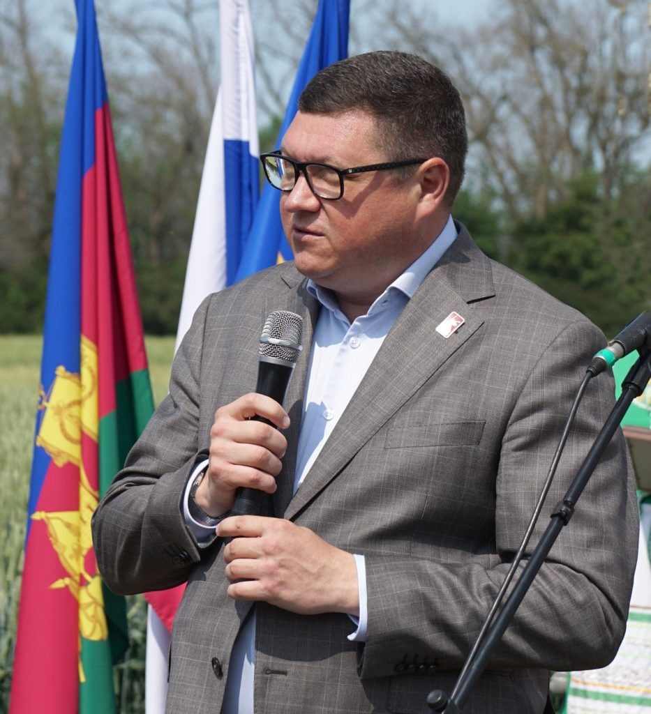    Глава Тимашевского района Андрей Палий. Владимир Головенко