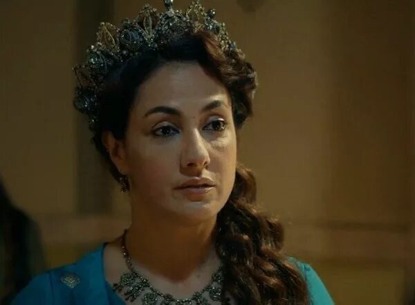 - Здравствуйте, сеньора.