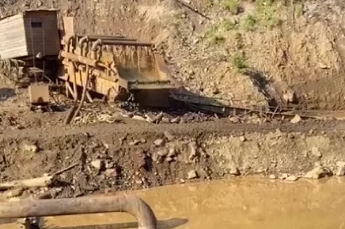    Очередные нарушения закона обнаружили у золотодобытчиков в Кузбассе