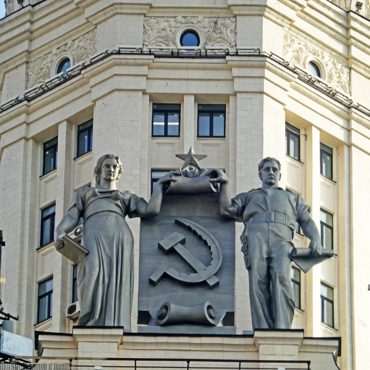 «Заходите, чувствуйте себя как дома». Фото автора. Не забывайте листать карусель.