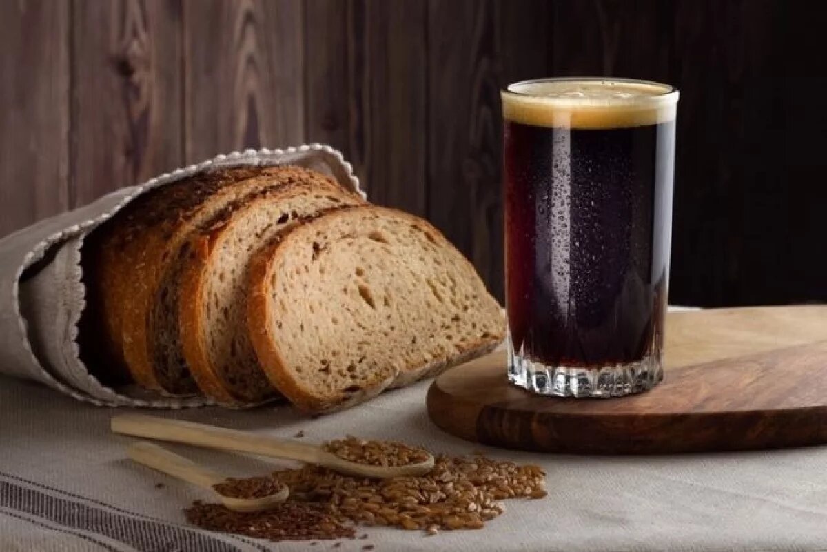    Эксперт Бурматнов раскрыл, какой хлеб используется при приготовлении кваса