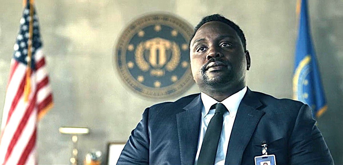 директор ФБР (актер Brian Tyree Henry)