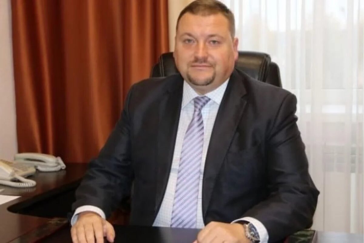    Экс-главе администрации Кировского района Петербурга запретили интернет