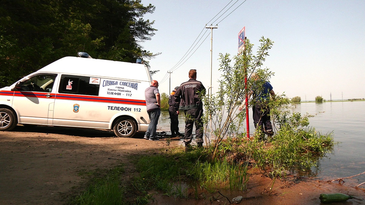    В Ханты-Мансийске ищут упавшего в протоку ребёнка