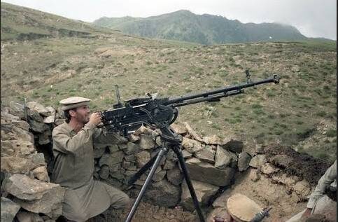 Самый популярный в Афгане крупнокалиберный пулемёт - ДШК. Из инета.