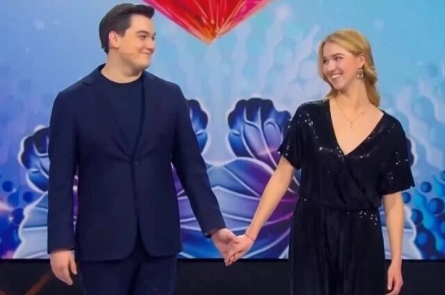    Александр Круг с невестой. Фото: Кадр из видео