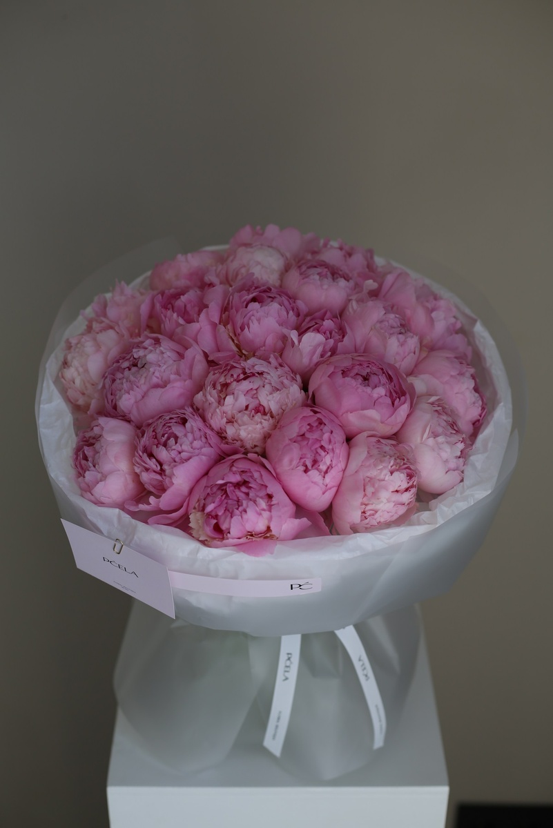 Цвета Цветов: интонация цвета. Фото: PČELA | pcela-flower.ru