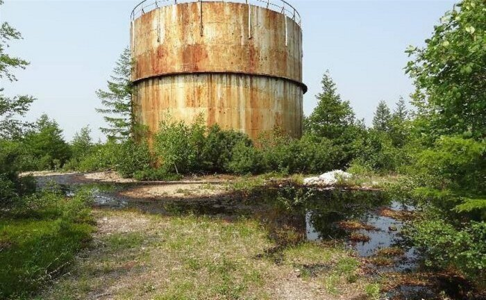 Оказалось, что не всякий радуется, когда находит нефть / Фото: прокуратура Сахалинской области