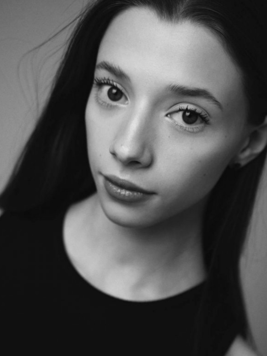 Полина Гухман