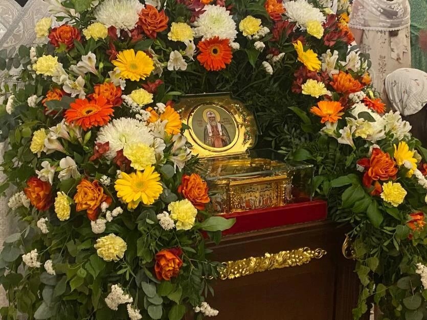 Фото: Челябинская митрополия и Христорождественский собор Челябинска