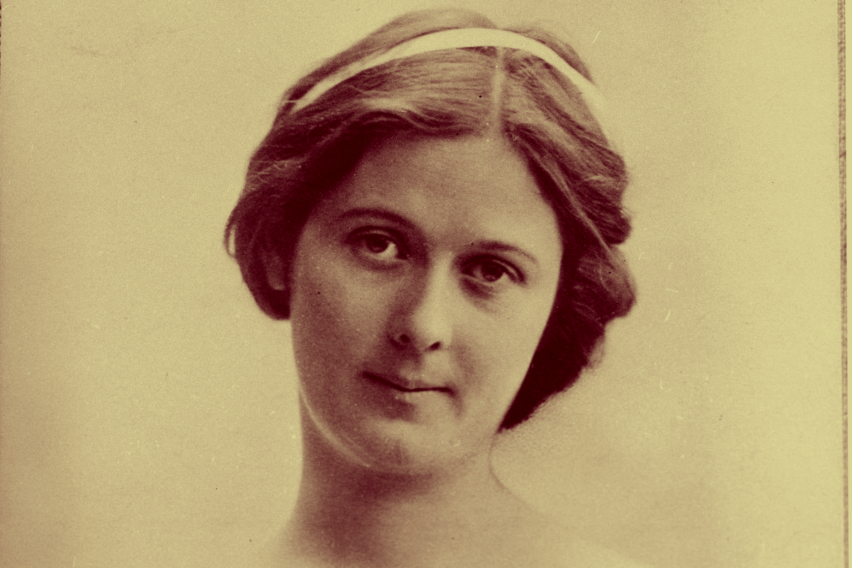 Айседора Дункан. Изображение взято с Яндекс картинок.