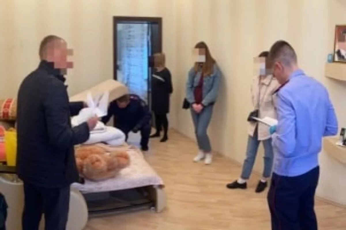    Пять человек обвинили в Новосибирске в покушении на похищение человека