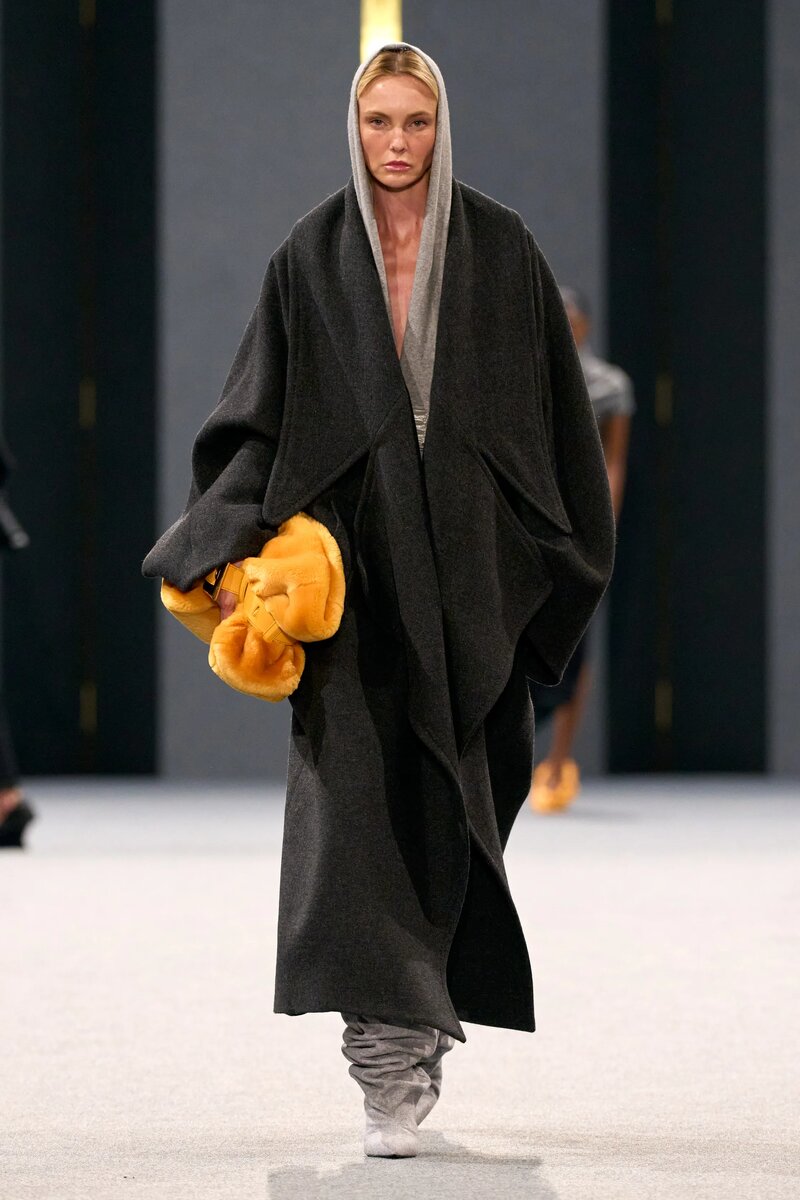 Balmain Fall 2025 Ready-To-Wear
