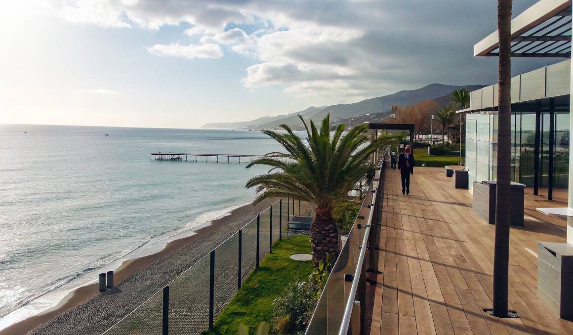 Грейс Лазурь