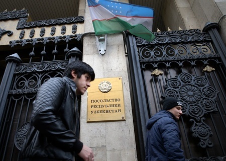    Узбекистан недоволен проверками своих граждан в России