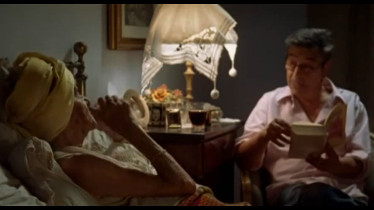 Кадр из фильма «Праздничный обед жарким летом», 2008. Скриншот