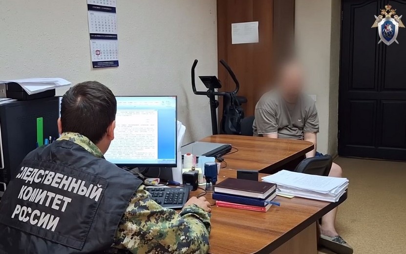    Менеджера задержали за дачу взятки сотруднику оборонного предприятия в Ижевске