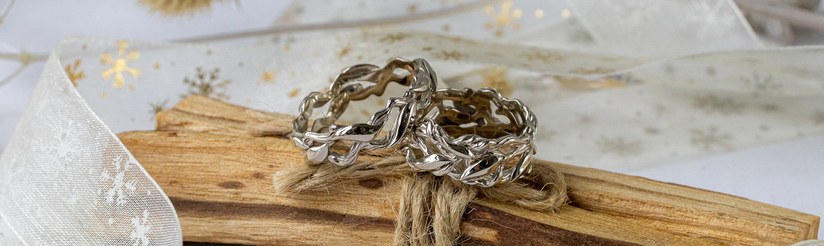 Парные кольца из белого золота «Эсме»