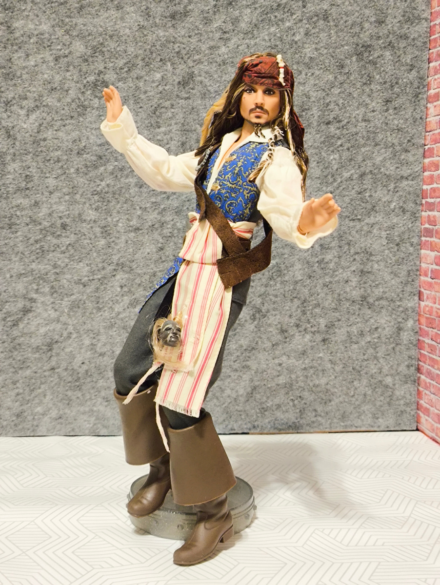 Кукла Джек Воробей, Маттел