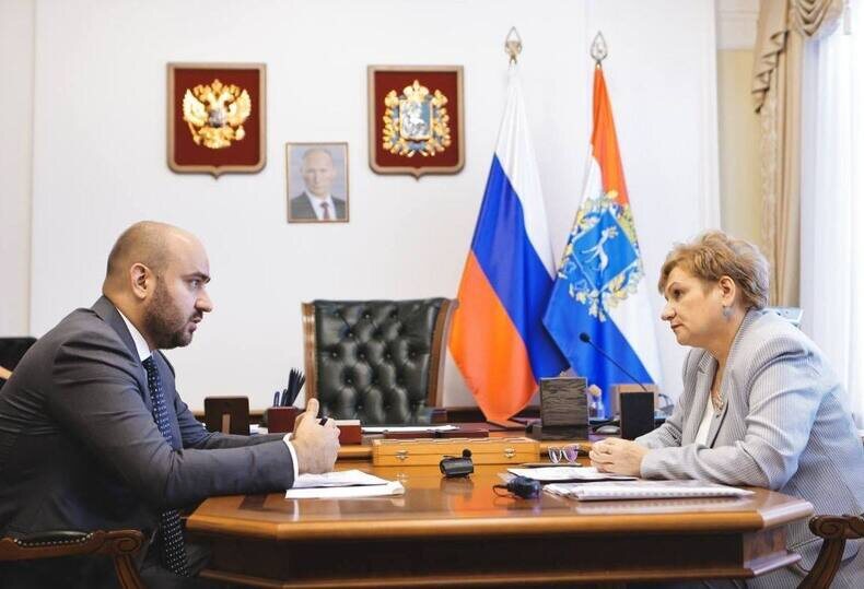     Губернатор Вячеслав Федорищев и Министр культуры Самарской области Ирина Калягина. Фото: телеграм-канал губернатора.