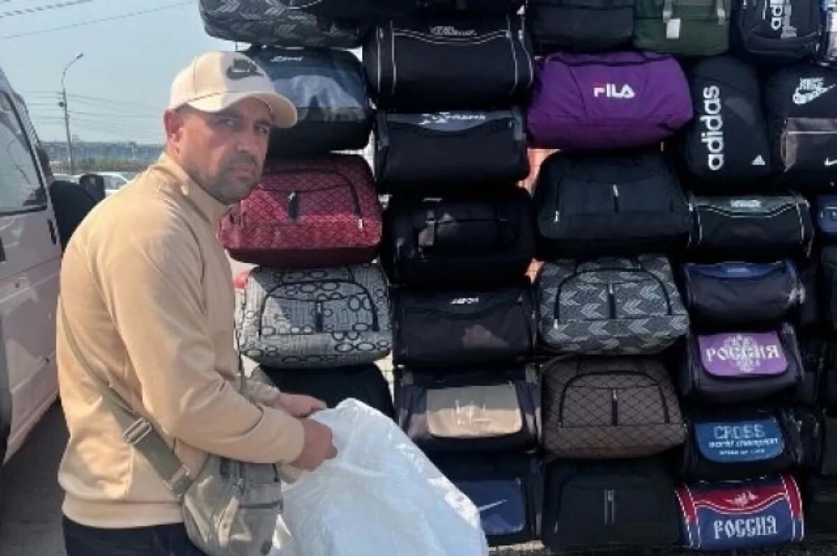    Свыше 80 сумок с товарами изъято у незаконных торговцев в Новосибирске