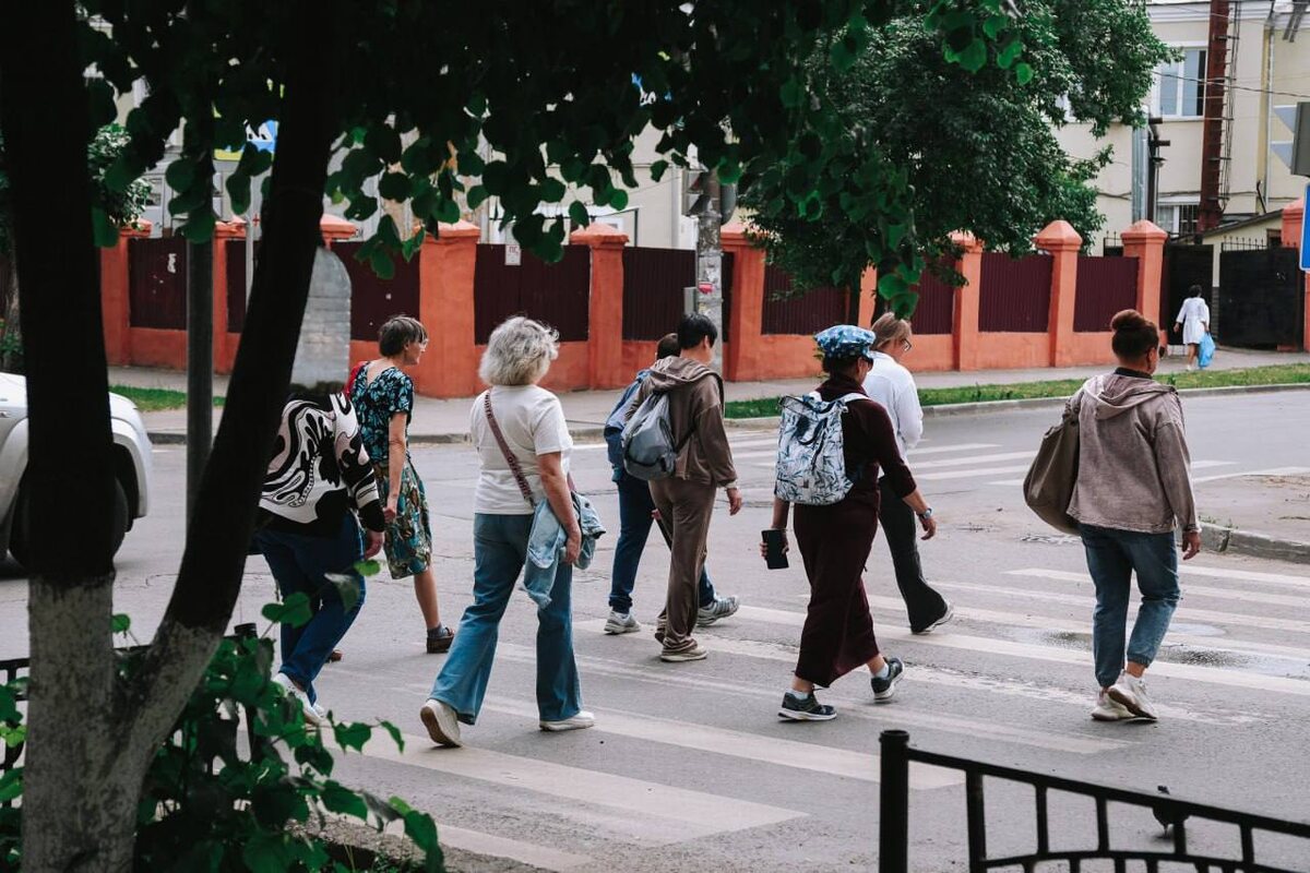 Участники экскурсии Неипичный маршрут