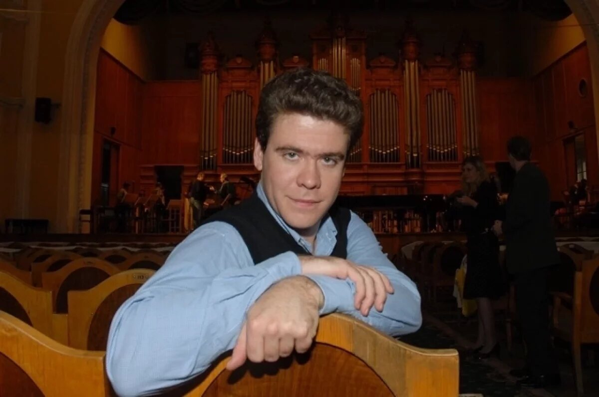    Путин поздравил российского пианиста Дениса Мацуева с 50-летием