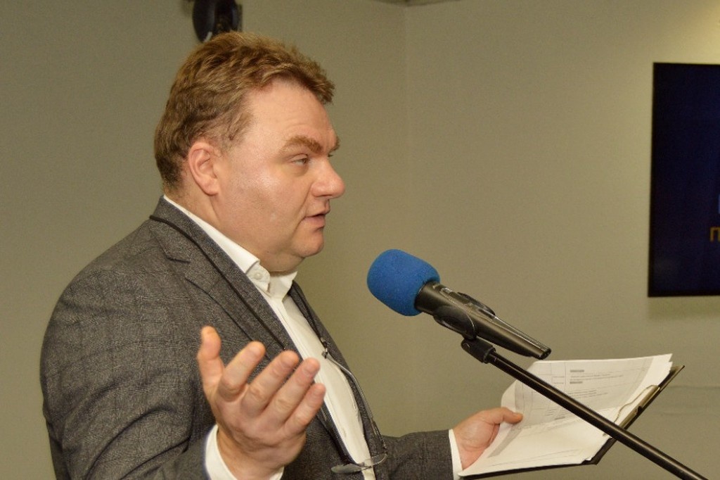    Фото © Wikipedia / Arkady Zakharov