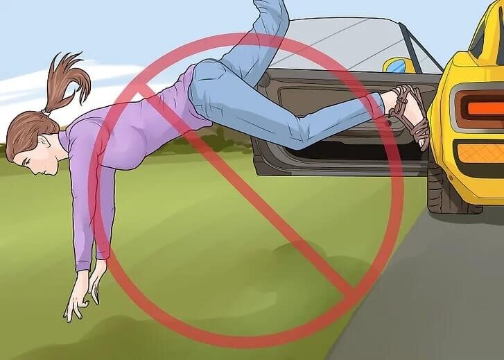    Не пытайтесь смягчить падение руками! Не вытягивайте руки, иначе можете сломать запястья. Это распространённый инстинкт, но нужно его избегать. Источник изображения: wikihow.com