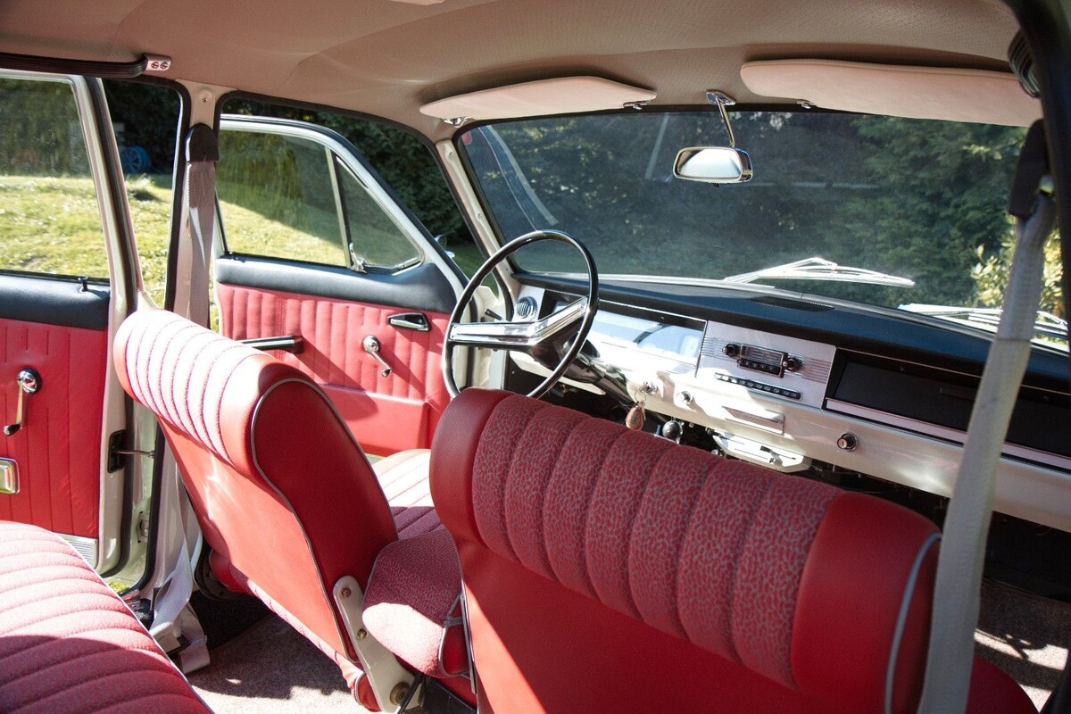   ГАЗ-24 «Волга»