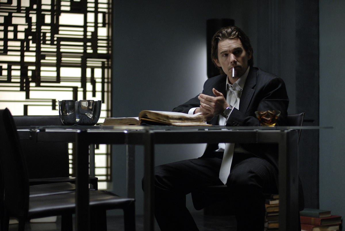 Кадр из фильма «Воины света» (2009)